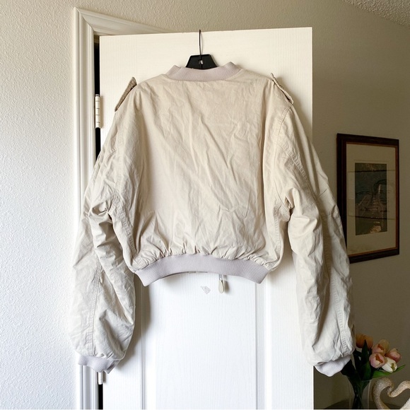 Entire Studios A-4 Bomber Jacket Cotton Canvas Batter Beige Size Small EUC - Picture 9 of 11